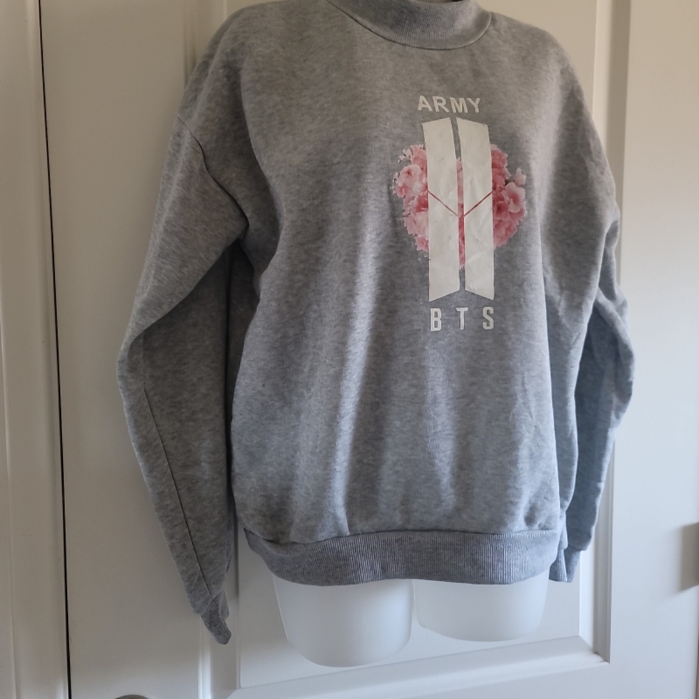Gray Sweatshirt - Picture 4 of 8